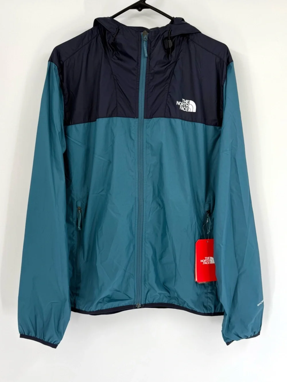 The North Face NWT Men's Cyclone 3 Windbreaker Jacket Blue Coral Navy, Size M